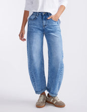 Load image into Gallery viewer, Idaho Barrel Jean in Blue Denim by Italian Star