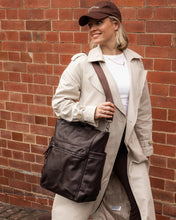 Load image into Gallery viewer, Bronx Backpack in Chocolate by Louenhide