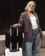 Load image into Gallery viewer, Bronx Backpack in Black by Louenhide