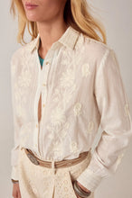Load image into Gallery viewer, Ringo Shirt in Off White by Maison Hotel