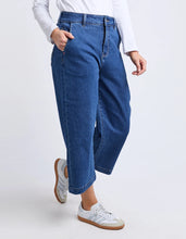 Load image into Gallery viewer, Izzy Wide Leg Jean in Dark Blue Wash by Elm
