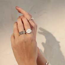Load image into Gallery viewer, Halcyon Ring in Silver by Murkani
