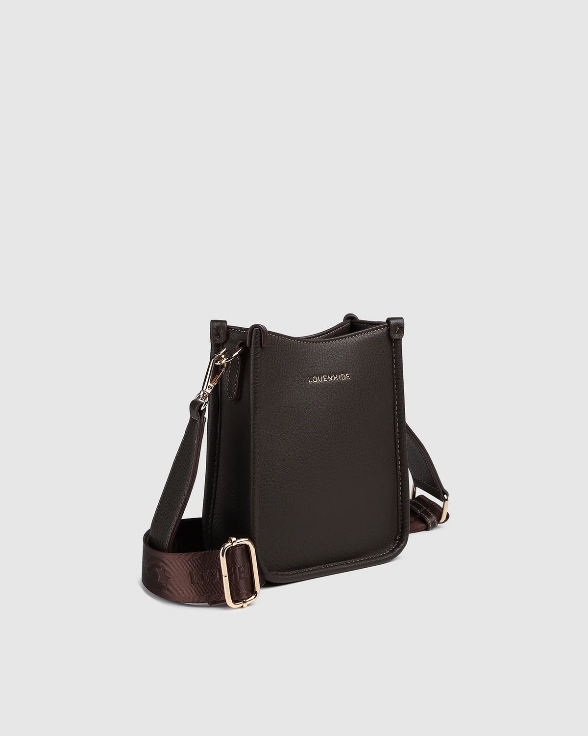 Parker Bag in Chocolate by Louenhide