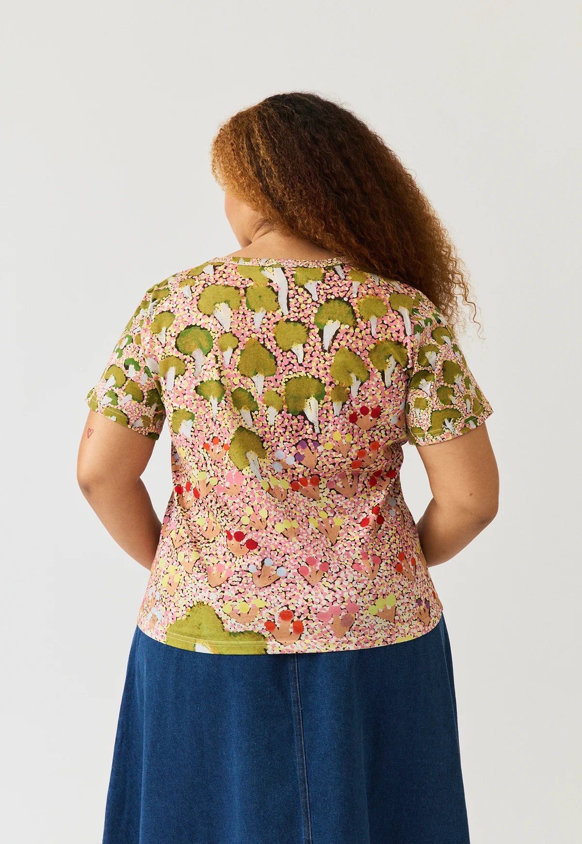 Apollo Tee in View of Country by Nancybird