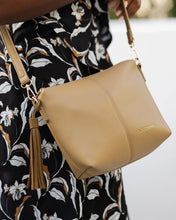 Load image into Gallery viewer, Kasey Ezra Crossbody Bag in Latte by Louenhide
