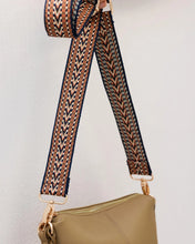 Load image into Gallery viewer, Kasey Ezra Crossbody Bag in Latte by Louenhide
