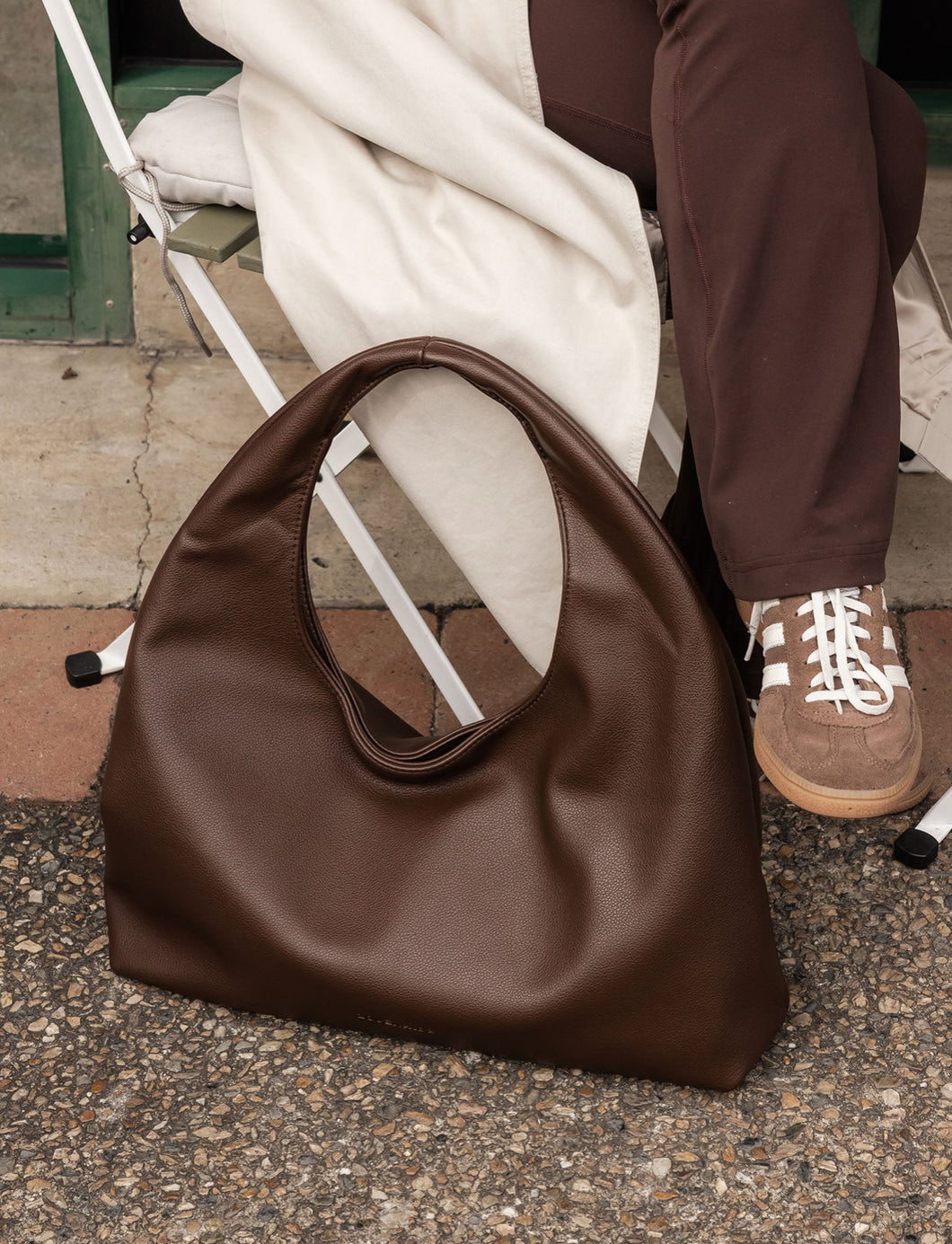 Monaco Bag in Chocolate by Louenhide