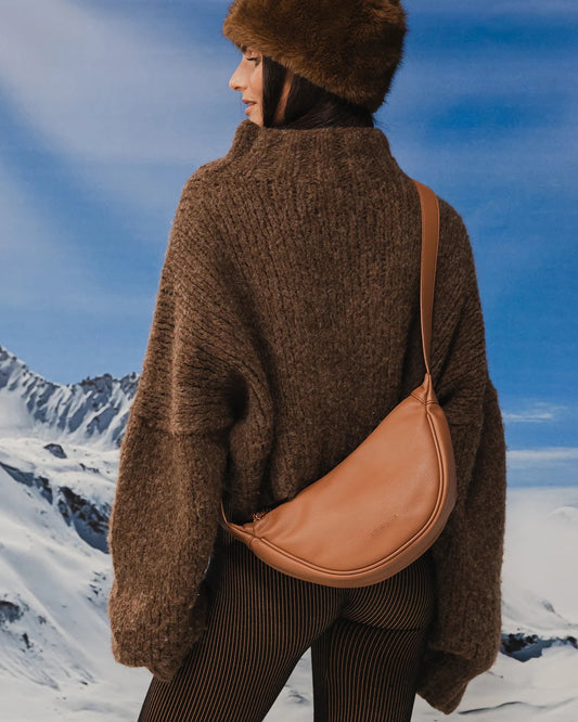 Sylvia Crossbody Bag in Toffee by Louenhide