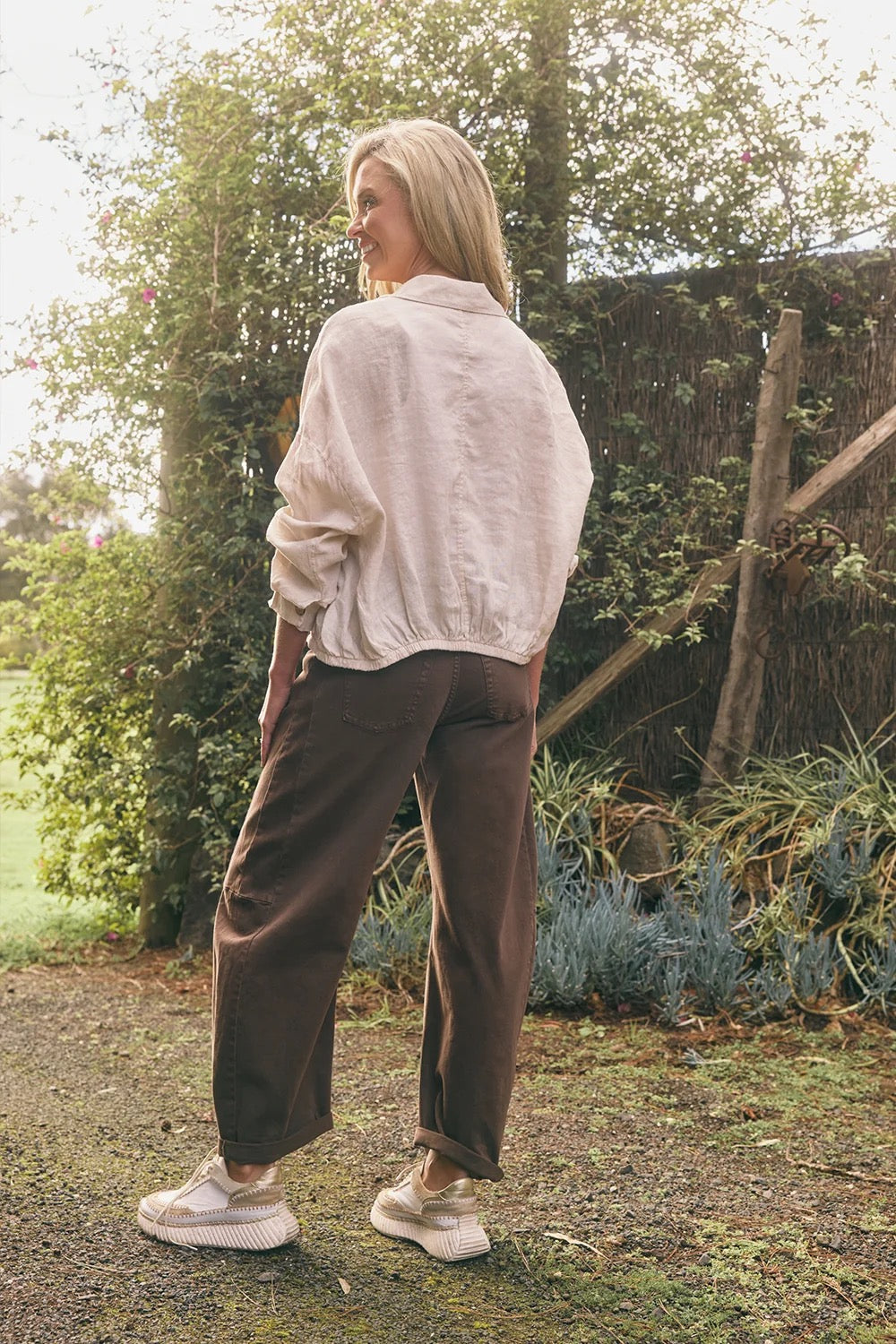 Idaho Barrel Jean in Mocha by Italian Star