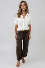 Load image into Gallery viewer, Lucia Pant in Chocolate by La Gemme
