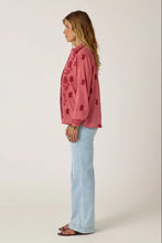 Load image into Gallery viewer, Ringo Shirt in Clavel Framboise by Maison Hotel
