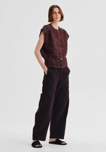 Load image into Gallery viewer, Zoe Knit Vest in Boysenberry by Morrison
