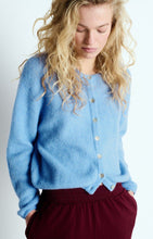 Load image into Gallery viewer, Vito Cardigan in Atmosphere Melange by American Vintage
