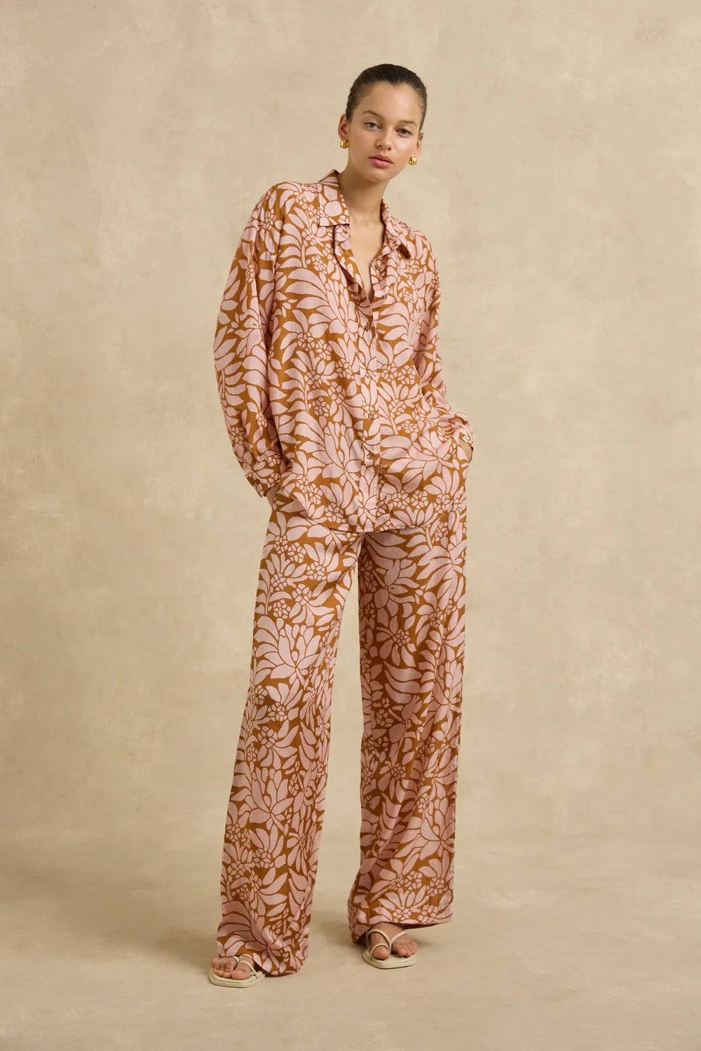Stevie Oversized Shirt in Crocus Blushwood by Hannah Artwear