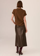 Load image into Gallery viewer, Astor Knit Top in Toffee by POL
