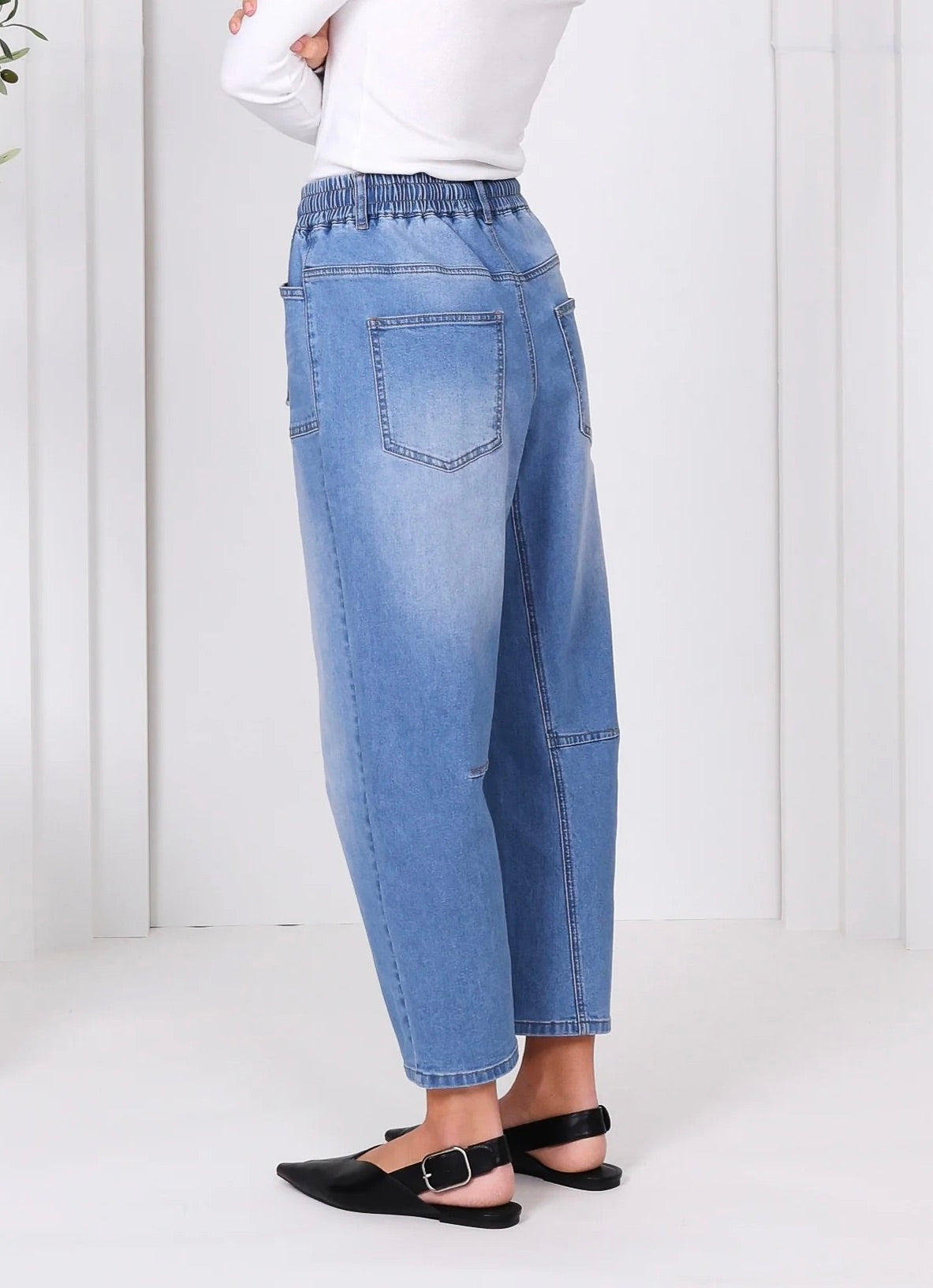 Leo Barrel Jean in Light Wash by Monaco Jeans