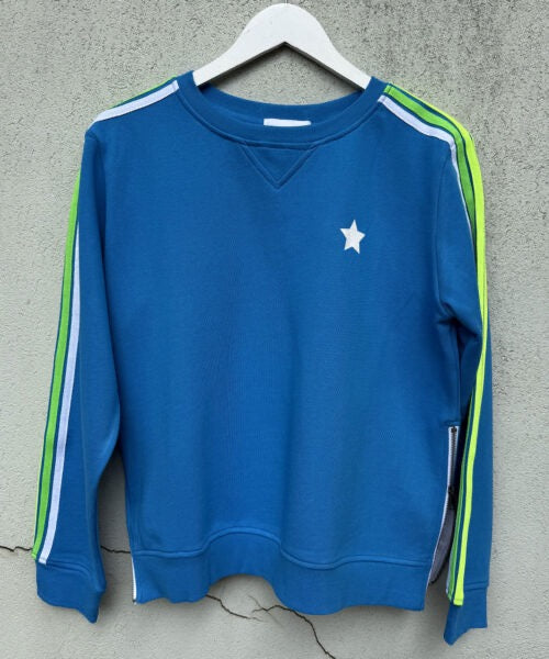 Arm Stripe Sweatshirt in Cornflower with Green/White by Sophie Moran