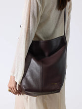 Load image into Gallery viewer, Nour Bag by Nat &amp; Nin in Ebony
