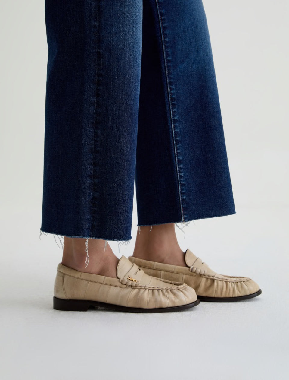 Saige Wide Leg Crop Jean in Outspoken by AG Jeans