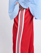Load image into Gallery viewer, York Pant in Cranberry by Elm
