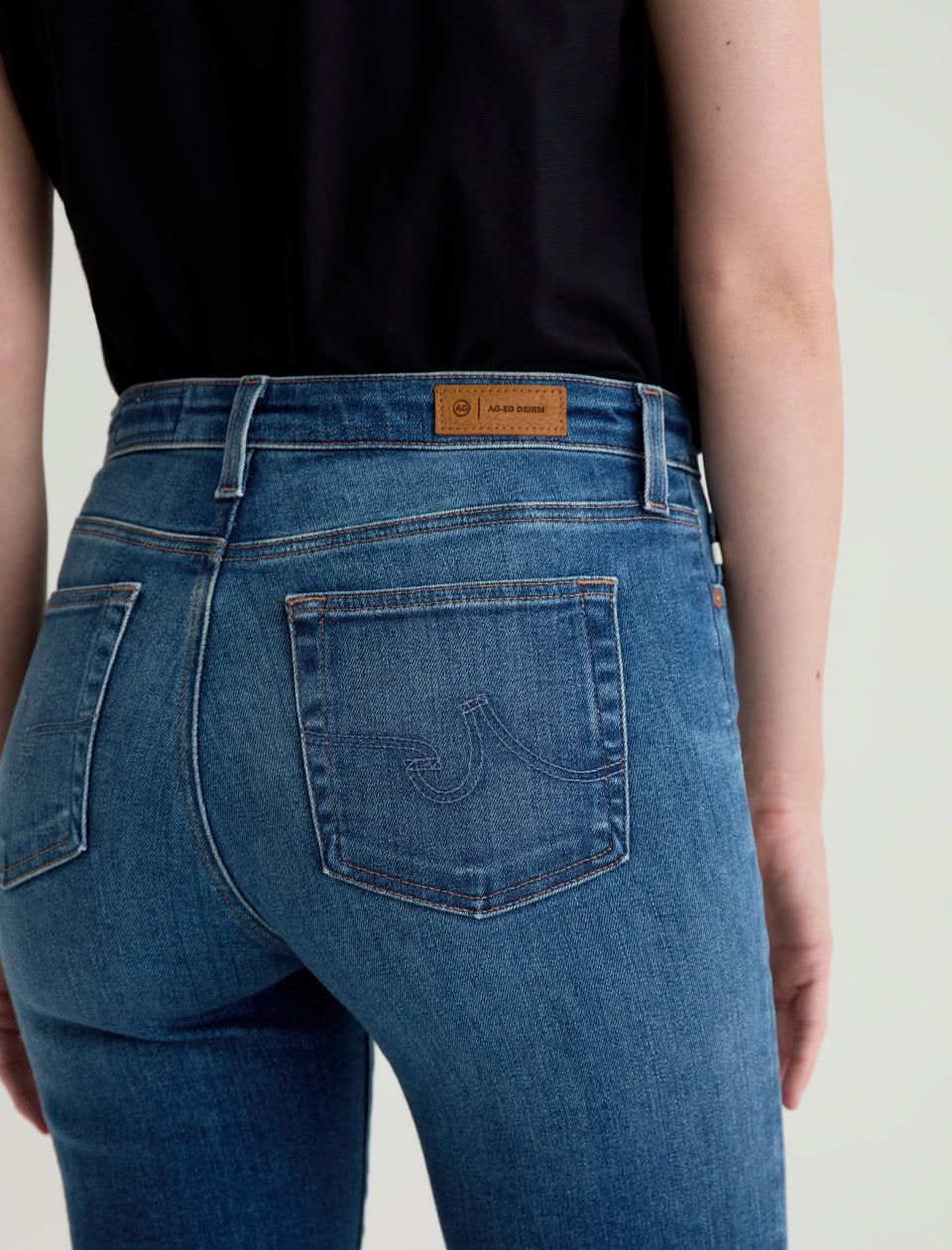 Mari Jeans in 12 Years Assumption by AG