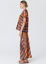 Load image into Gallery viewer, Lattice Top in Amber by POL
