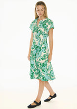 Load image into Gallery viewer, Jaine Tucked Dress in Static Floral by POL
