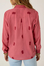 Load image into Gallery viewer, Ringo Shirt in Clavel Framboise by Maison Hotel
