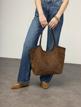 Load image into Gallery viewer, Milan Bag in Leopard by Nat &amp; Nin
