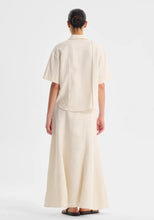 Load image into Gallery viewer, Maisey Linen Short Sleeve Shirt in Ecru by Morrison
