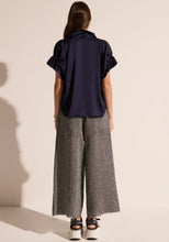 Load image into Gallery viewer, Clese Shirt in Ink by POL
