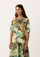 Load image into Gallery viewer, Grace Tee in Flannel Flower by Nancybird
