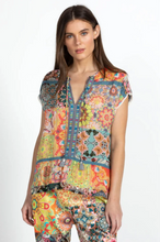 Load image into Gallery viewer, Paise Blouse in Kaledia by Johnny Was
