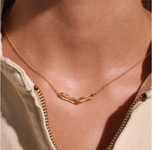 Load image into Gallery viewer, Eterna Interlink Necklace in Gold by Murkani

