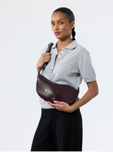 Load image into Gallery viewer, Luce Bag in Eggplant by Nat &amp; Nin
