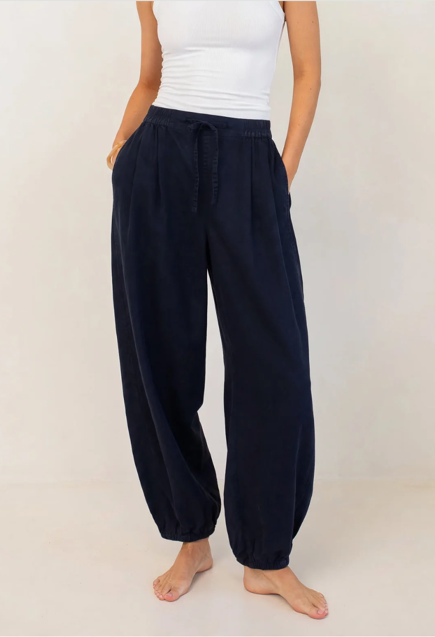 Cotton Barrel Leg Pant in Navy by HUT