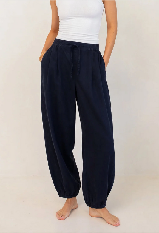 Cotton Barrel Leg Pant in Navy by HUT