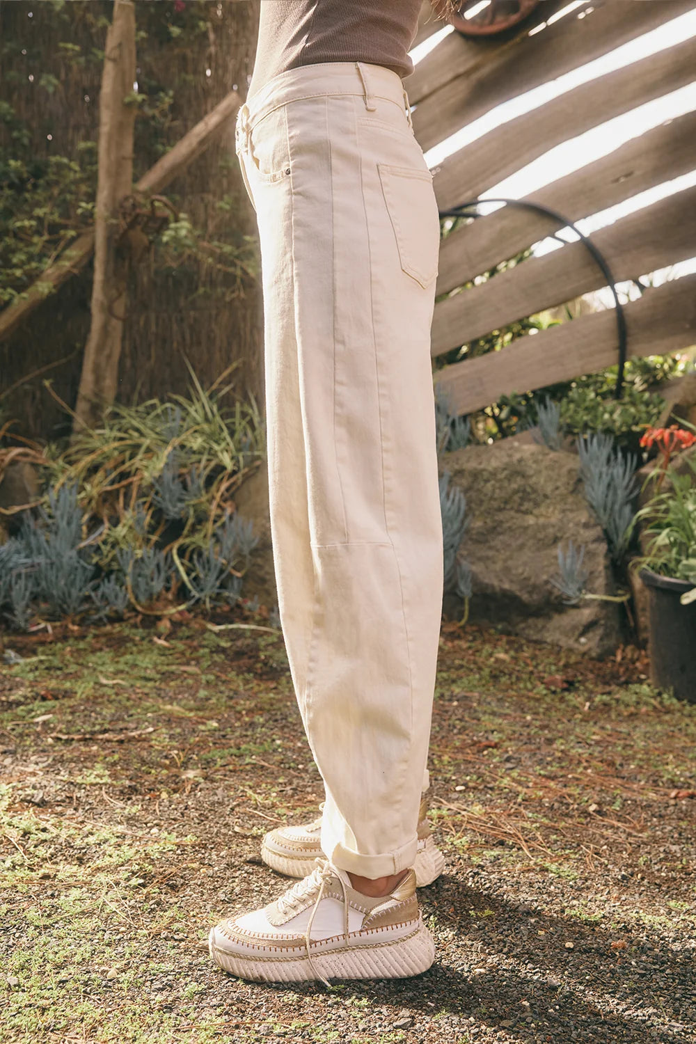 Idaho Barrel Jean in Ecru by Italian Star