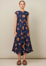 Load image into Gallery viewer, Nastursio Midi Dress by Pol
