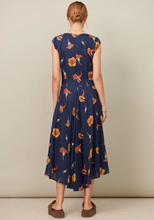 Load image into Gallery viewer, Nastursio Midi Dress by Pol
