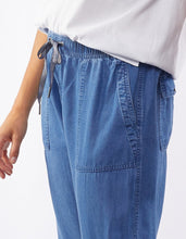 Load image into Gallery viewer, Florence Chambray Pant by Elm
