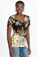 Load image into Gallery viewer, V- Neck Tee by Johnny Was

