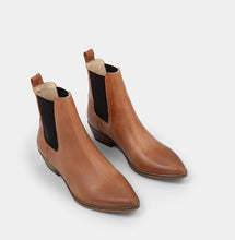 Load image into Gallery viewer, Stella boot by Ivylee in Dark Tan
