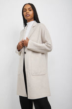 Load image into Gallery viewer, Everest Coat by Rails

