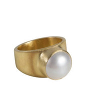 Load image into Gallery viewer, Gold Pearl Dome Ring by Fairley
