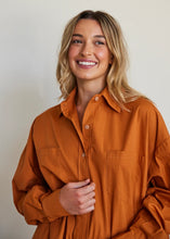 Load image into Gallery viewer, Rye Oversized Shirt by LAU
