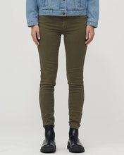 Load image into Gallery viewer, Ivy Copenhagen Daria Jean Army

