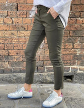 Load image into Gallery viewer, Ivy Copenhagen Alice Pant Army
