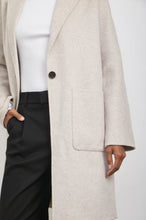 Load image into Gallery viewer, Everest Coat by Rails
