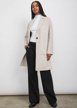 Load image into Gallery viewer, Everest Coat by Rails
